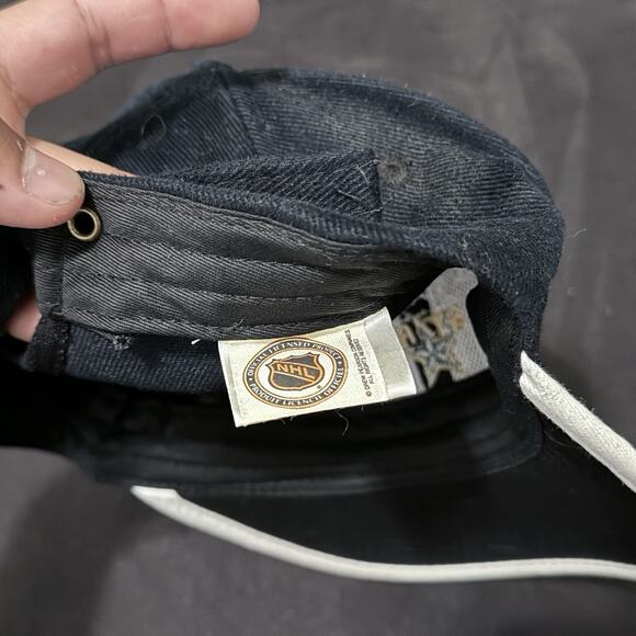 Dallas Stars 2000 NHL Stanley Cup Champions WHOOPS New Era Strapback Cap Hat - Picture 5 of 5